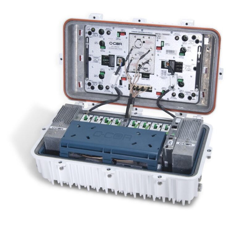 Węzeł optyczny COMMSCOPE OM4100, OM41GJ-6A2C5-A2JEHHH2-00